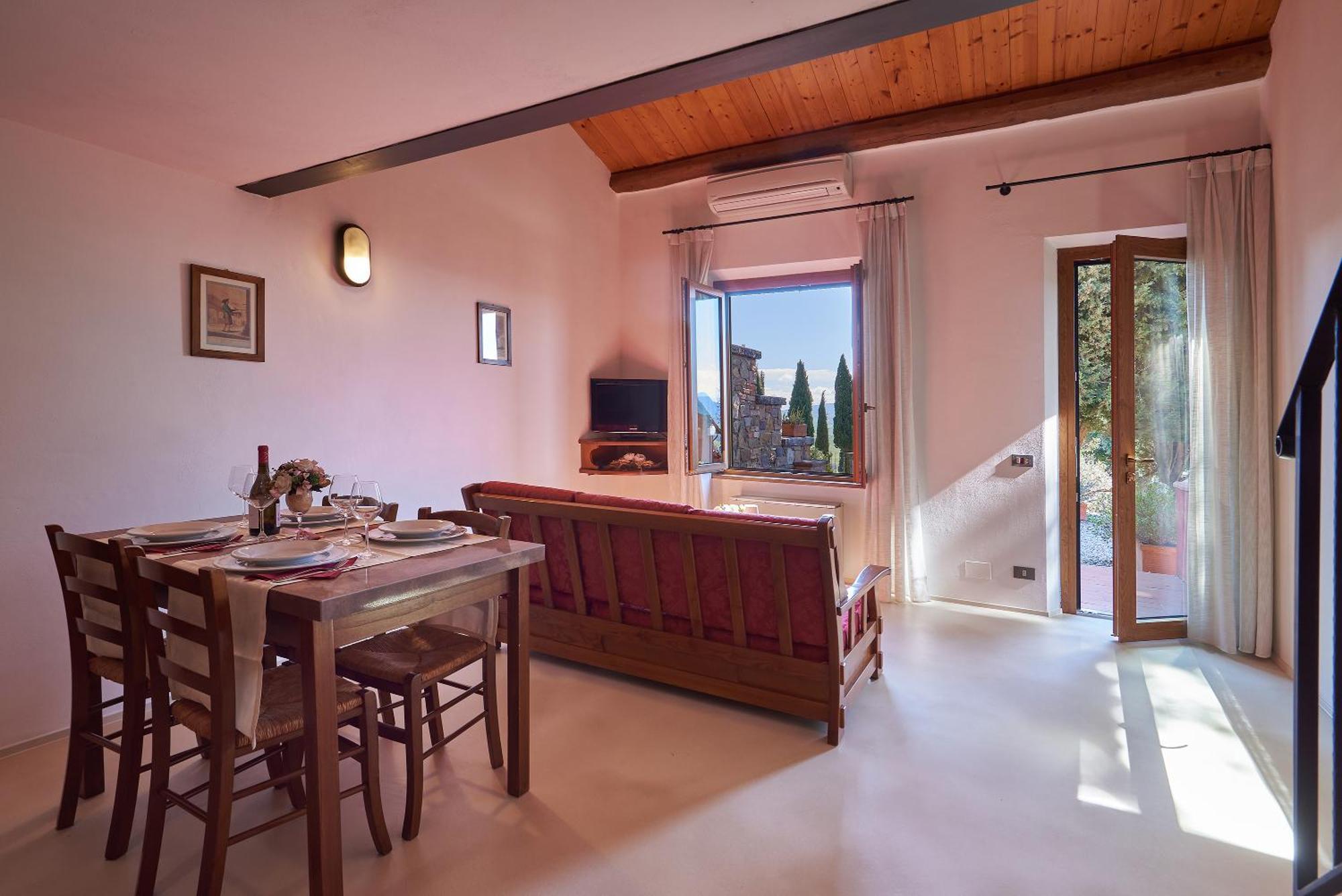 Casanova - Family Apartments Residence San Quirico dʼOrcia Exterior foto