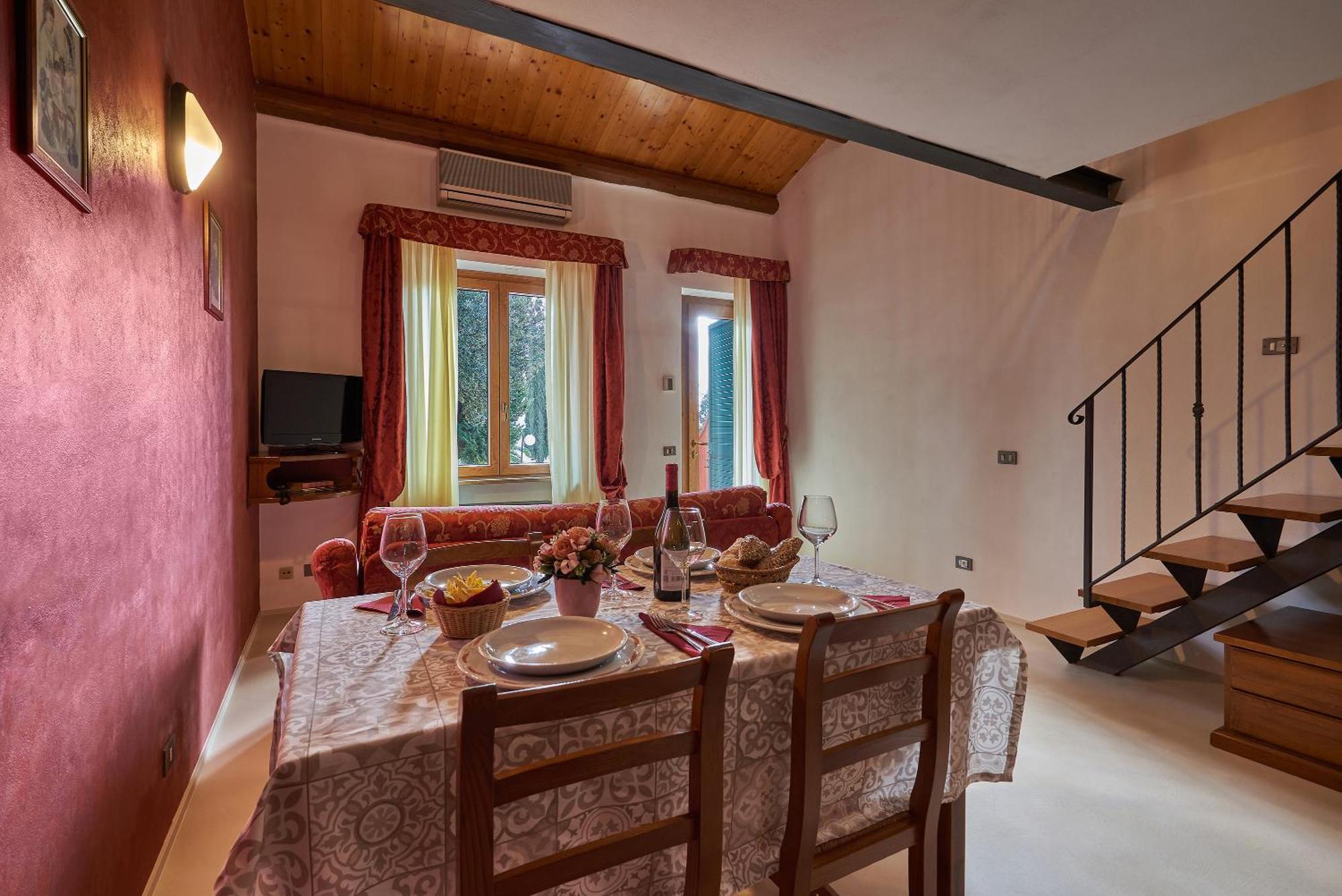 Casanova - Family Apartments Residence San Quirico dʼOrcia Exterior foto